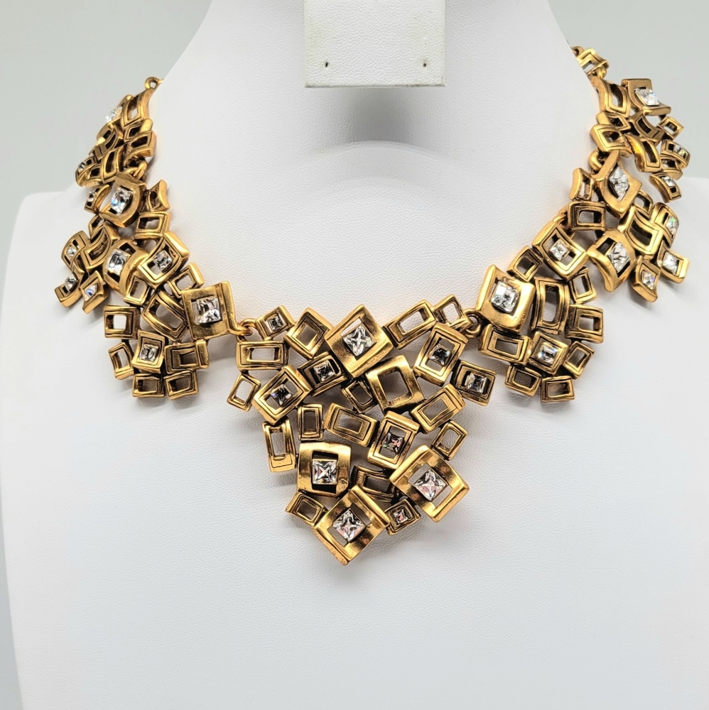 Oscar de la Renta Diamond Swarovski Crystal Square Cluster Statement Necklace